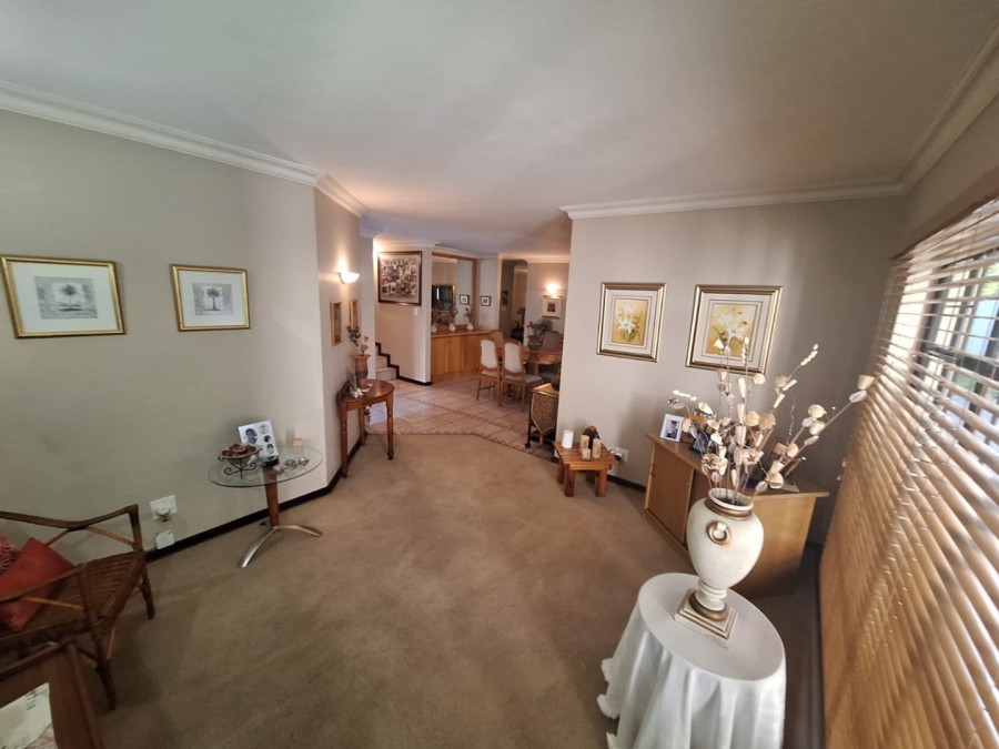 4 Bedroom Property for Sale in Pentagon Park Free State